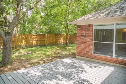 91 N Willow Point Circle, The Woodlands, TX 77382 - Photo 32