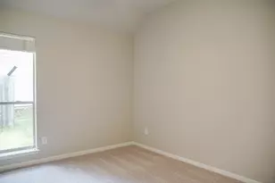 91 N Willow Point Cir, The Woodlands, TX 77382 - Photo 24