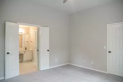 91 N Willow Point Circle, The Woodlands, TX 77382 - Photo 20