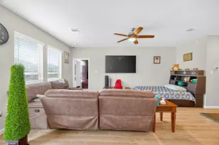 1916 Acklen Run Dr, Rosharon, TX 77583 - Photo 6