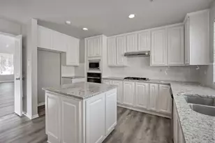 51 E Greywing Cir, The Woodlands, TX 77382 - Photo 6