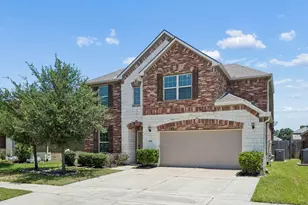 24622 Emerald Pool Falls Dr, Tomball, TX 77375 - Photo 2