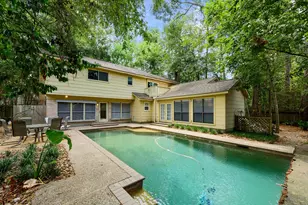 2824 S Logrun Cir, The Woodlands, TX 77380 - Photo 2