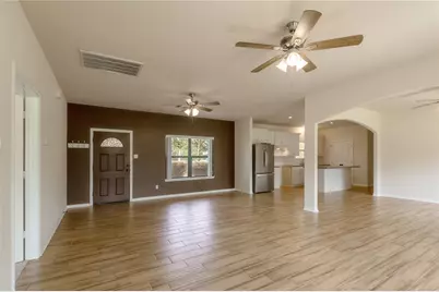 72 Oak Hill Drive, Huntsville, TX 77320 - Photo 12