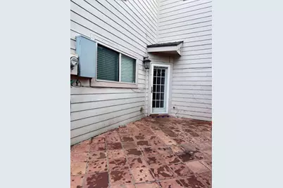 9353 Westwood Village #42, Houston, TX 77036 - Photo 8