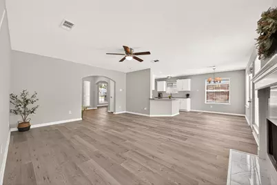 17819 Inland Oaks Drive, Richmond, TX 77407 - Photo 2