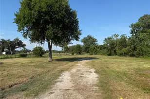 2100 County Rd 342, Brazoria, TX 77422 - Photo 1