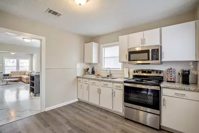 5411 Arapahoe Street, Houston, TX 77020 - Photo 10