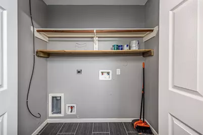 8019 Rosemary Drive, Baytown, TX 77521 - Photo 36