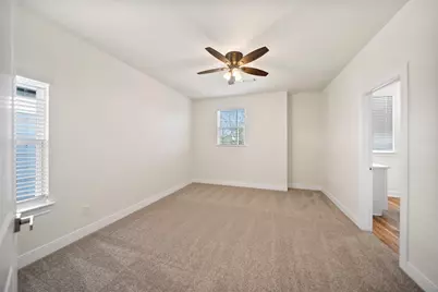 410 W Marlin St W, Willis, TX 77378 - Photo 18