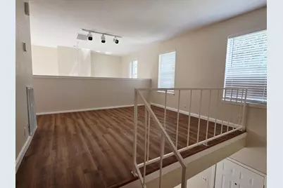 2323 Augusta Drive #38, Houston, TX 77057 - Photo 8