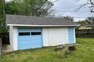 3619 Penwood Way, Houston, TX 77023 - Photo 12
