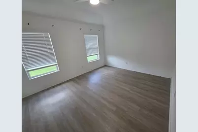 201 Bennett Street, Angleton, TX 77515 - Photo 6