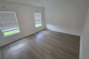 201 Bennett St, Angleton, TX 77515 - Photo 6