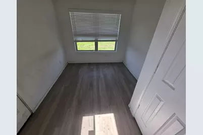 201 Bennett Street, Angleton, TX 77515 - Photo 4