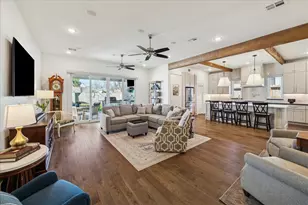 216 W 30th St, Houston, TX 77018 - Photo 6