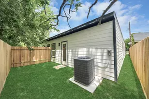 3724 Rebecca St, Houston, TX 77021 - Photo 36