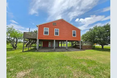 205 Buckskin Drive, Palacios, TX 77465 - Photo 8