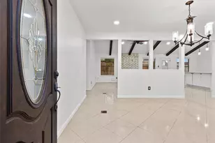 9814 Sageroyal Ln, Houston, TX 77089 - Photo 6