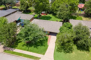 11206 Cliffwood Dr, Houston, TX 77035 - Photo 6