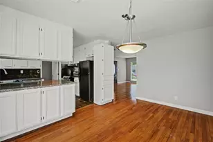 11206 Cliffwood Dr, Houston, TX 77035 - Photo 18