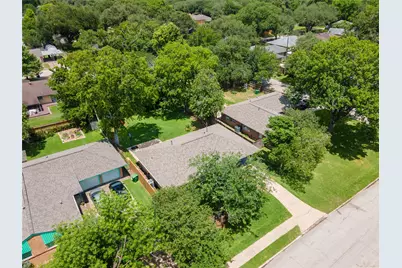 11206 Cliffwood Drive, Houston, TX 77035 - Photo 8