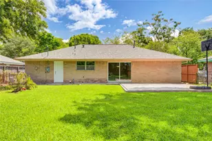11206 Cliffwood Dr, Houston, TX 77035 - Photo 34