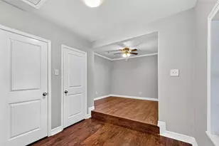 4034 Caplin St, Houston, TX 77026 - Photo 18