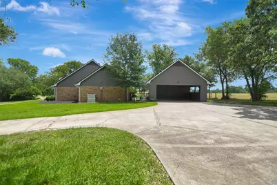 925 Standley Road, Madisonville, TX 77864 - Photo 48