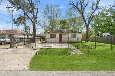 9118 Spaulding Street, Houston, TX 77016 - Photo 1