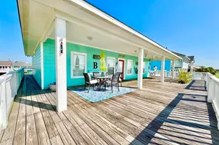 3174 Sea Castle Dr, Crystal Beach, TX 77650 - Photo 30