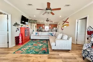 3174 Sea Castle Dr, Crystal Beach, TX 77650 - Photo 14