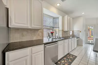 11827 Orchard Mountain Drive, Houston, TX 77059 - Photo 14
