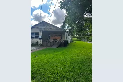 7214 Schuller Road, Houston, TX 77093 - Photo 1