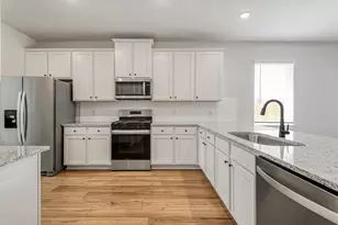 15761 Bayberry Trce Dr, Conroe, TX 77303 - Photo 8