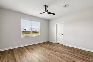 15761 Bayberry Trce Dr, Conroe, TX 77303 - Photo 12