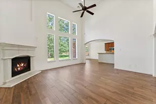 2608 Silverstone Way, Conroe, TX 77304 - Photo 12