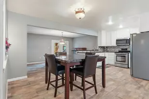 2706 Sweetgum St, Pasadena, TX 77502 - Photo 8