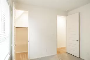 31410 Golden Cliffs Ln, Fulshear, TX 77441 - Photo 8