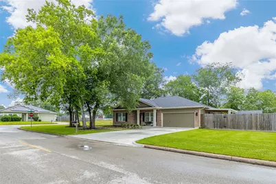 17202 N Lighthouse Drive, Crosby, TX 77532 - Photo 2