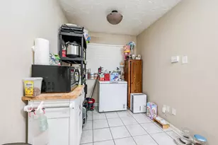 11114 Drakeland Dr, Humble, TX 77396 - Photo 6