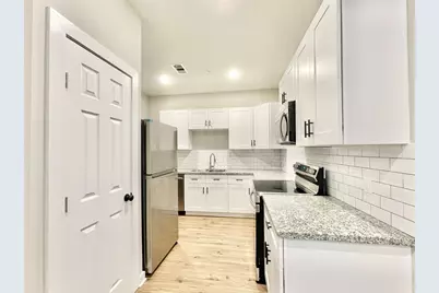10317 Lake Road #4A, Houston, TX 77070 - Photo 6