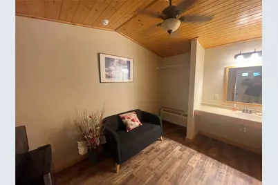 1104 Rorem Avenue #3, Palacios, TX 77465 - Photo 10