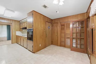 460 Junker Road, Beaumont, TX 77707 - Photo 4