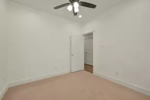 760 W Donovan St, Houston, TX 77091 - Photo 24