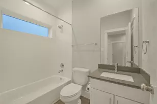 760 W Donovan St, Houston, TX 77091 - Photo 6