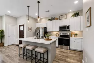 504 Nursery Rd, The Woodlands, TX 77380 - Photo 4