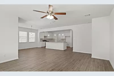 1706 Prairie Ridge Court, Angleton, TX 77515 - Photo 8