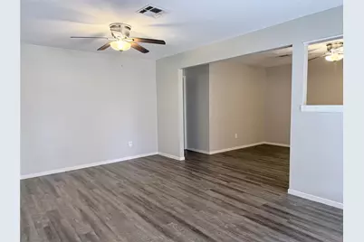 7301 Cardinal Circle, Texas City, TX 77591 - Photo 2