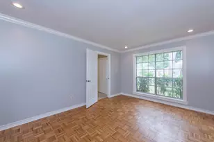 8003 Sharpview Dr, Houston, TX 77036 - Photo 8